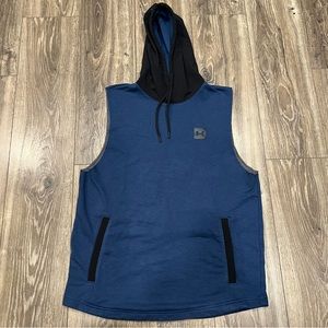 Under Armour loose fit cut off hooded sweatshirt size large